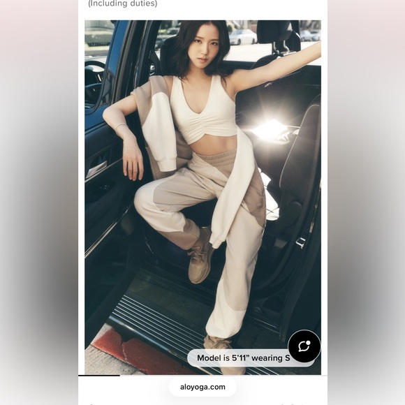 ALO Yoga Make Waves Ivory Hoodie & Sweatpant Set - new with tags & unworn - Picture 1 of 7